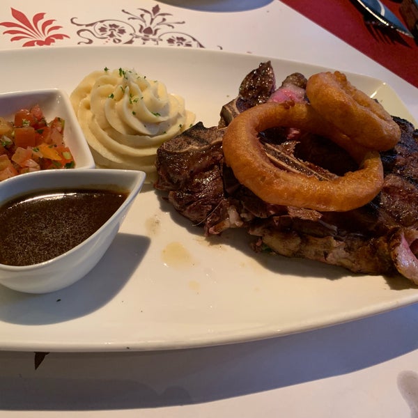 3/23/2019 tarihinde Yutaka I.ziyaretçi tarafından The Steakhouse KL'de çekilen fotoğraf