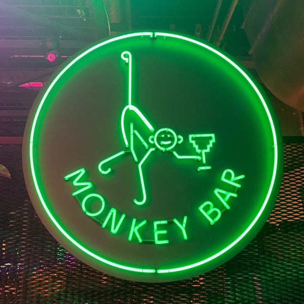 Foto tirada no(a) Monkey Bar por Matteo G. em 3/29/2023