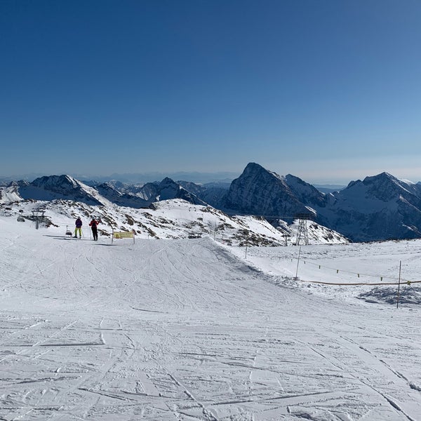 How to use the Windows Camera app visual data 8