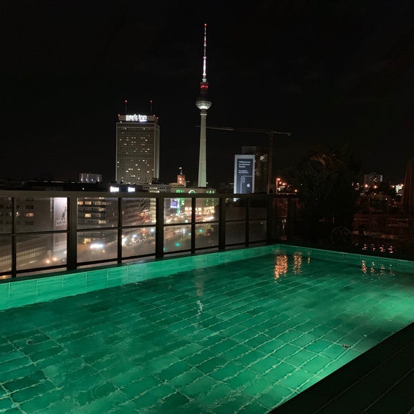 Photo taken at Rooftop Soho House by Matteo G. on 9/17/2019