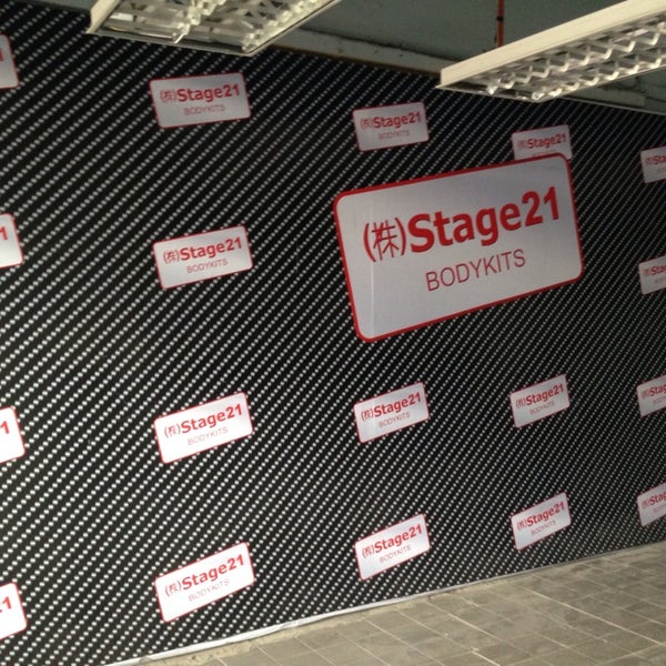 Stage 21. Mtv europe music awards 2021. Stage 21. Paramount studio-stage. Toyota soarer 2005.