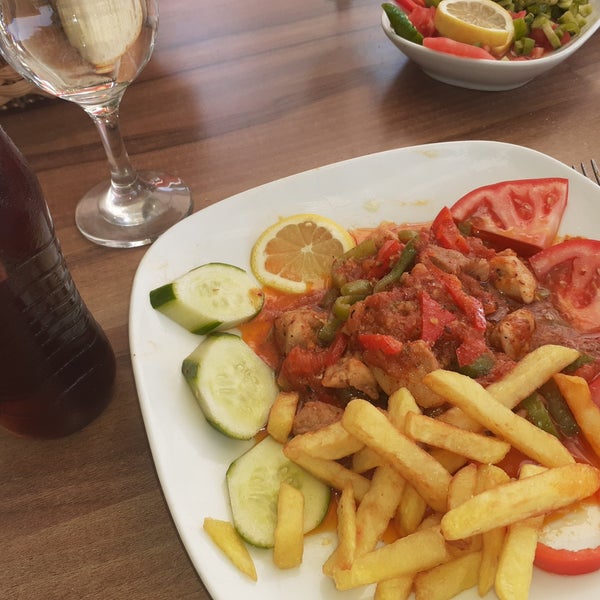 Photo taken at Saklıbahçe Cafe Bistro by azra on 8/1/2019