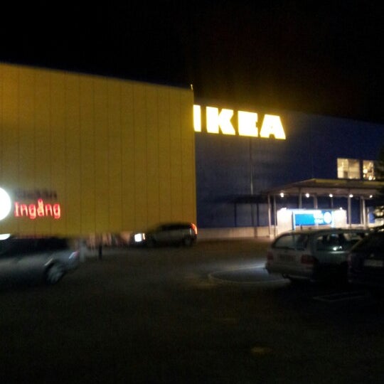 Foto diambil di IKEA oleh Ville V. pada 11/13/2012