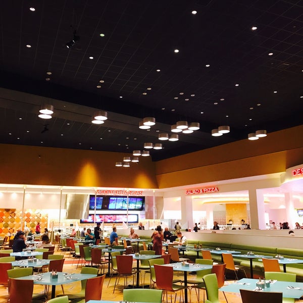 Thunder Falls Buffet Downtown Niagara Falls 21 tips