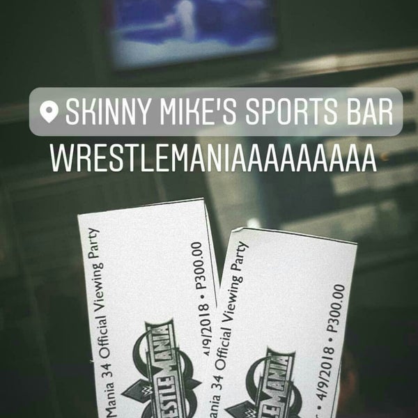 Photo taken at Skinny Mike&#39;s Sports Bar by meiji ☻. on 4/8/2018