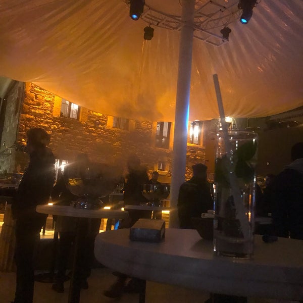 Photo taken at Küba Restaurant &amp; Lounge Bar by ulu Önder on 12/28/2018