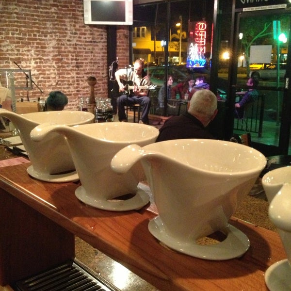 Foto diambil di Kettle Coffee &amp; Tea oleh Tricia H. pada 2/9/2013