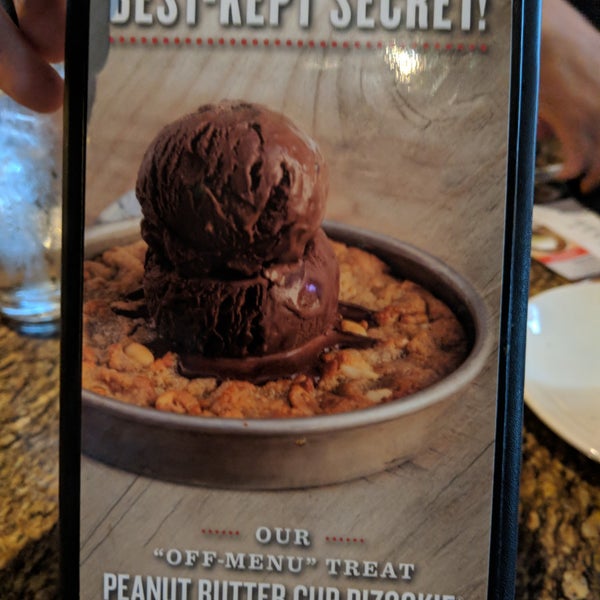 Photo taken at BJ&#39;s Restaurant &amp; Brewhouse by Russell S. on 6/20/2018