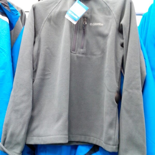 Knomary sportmaster. Rjaw019946 sportmaster. Adidas sportmaster Fashion Leisure Sports. Sportmaster Fashion Leisure Sports куртка почему такая надпись.