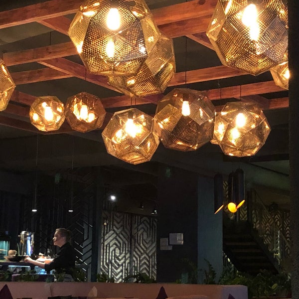 10/27/2018 tarihinde Dmitreoziyaretçi tarafından KOYA asian restaurant&amp;bar'de çekilen fotoğraf