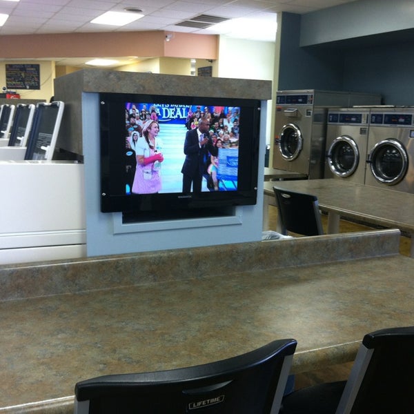 LaunDRY Land Lincoln, NE