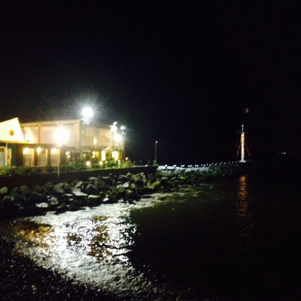 Photo taken at Restaurant Costa Verde by Berenice I. on 12/5/2014