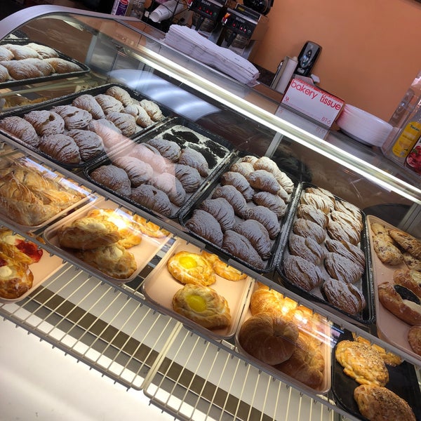 Giovanni's Bakery in Agawam