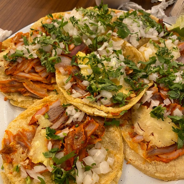 El Morelense Restaurante de tacos en Monterrey