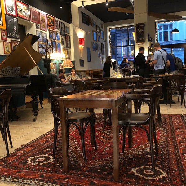 8/19/2019 tarihinde Kačziyaretçi tarafından Café Bar Pilotů'de çekilen fotoğraf