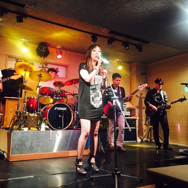 Жарит лето кавер группа. Кавер группа космос самара. Кавер группа cover band. Fernandez band самара. Милкшейк кавер группа.