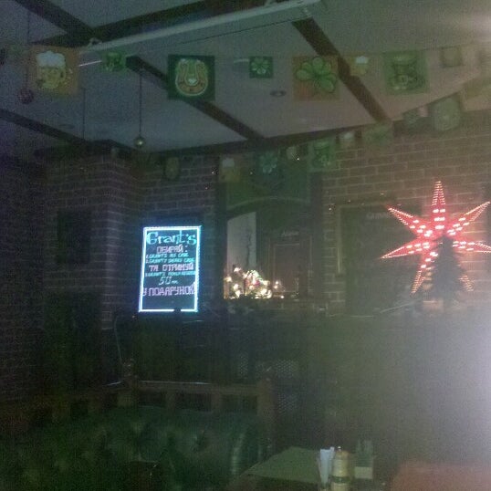 รูปภาพถ่ายที่ Айриш / Irish Pub โดย Vladislav I. เมื่อ 12/20/2012