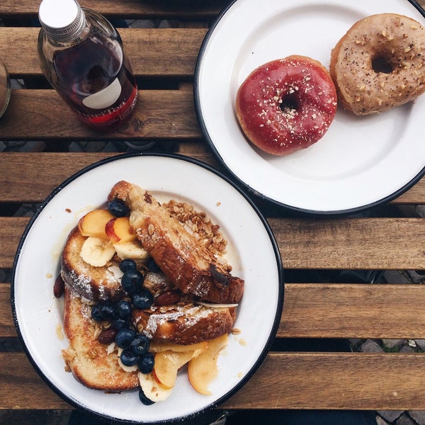 This is a vegan heaven. Donuts are to die for and I love their French toast too! Always going back to this place whenever I’m in Berlin.