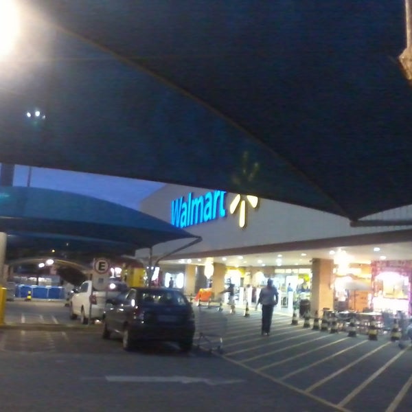 Walmart - Hipermercado em Curitiba