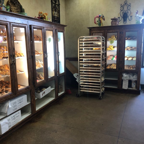 Photo taken at El Bolillo Bakery by Jonathan Y. on 1/27/2020
