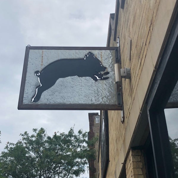Photo taken at Peckish Pig by Jonathan Y. on 7/21/2019