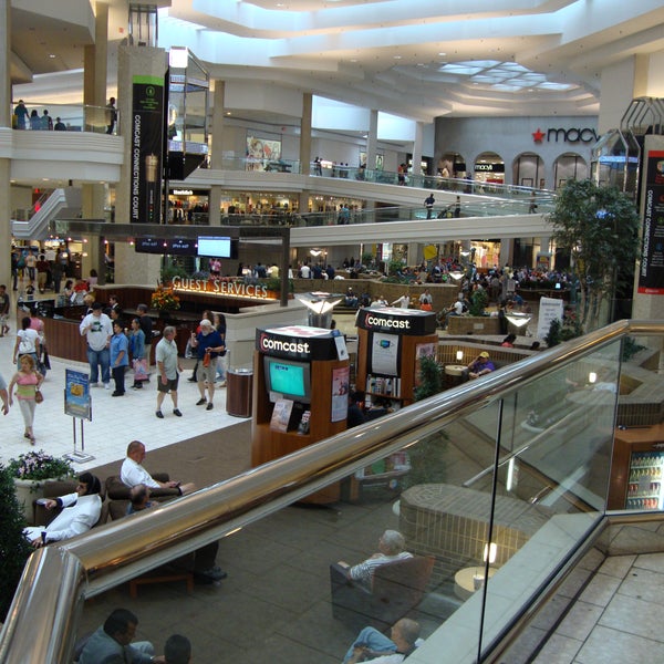 WOODFIELD MALL - 5 Woodfield Mall, Schaumburg, Illinois - Shopping Centers  - Yelp