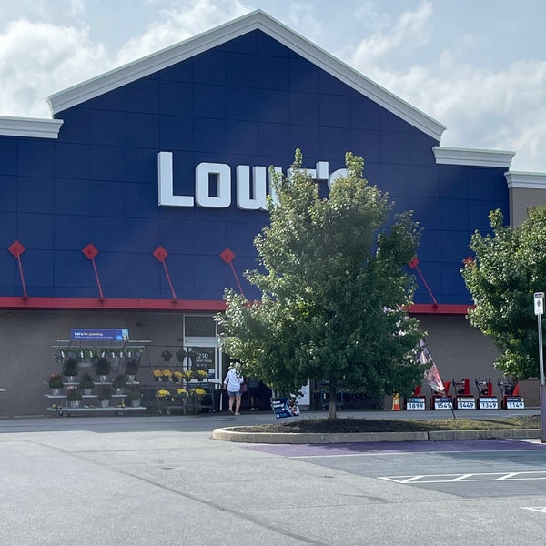 Lowe's Downingtown'da Hırdavat Mağazası