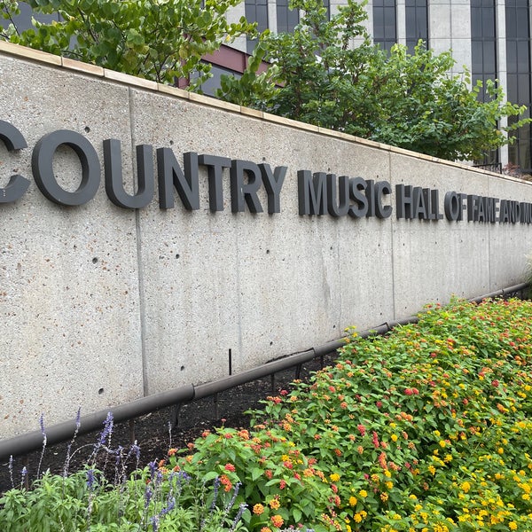 Foto tomada en Country Music Hall of Fame &amp; Museum  por George D. el 8/27/2023