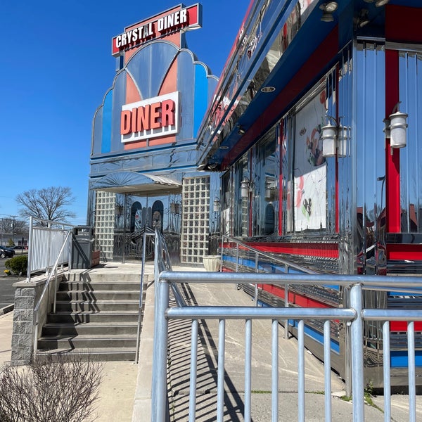 Crystal Diner 32 tips