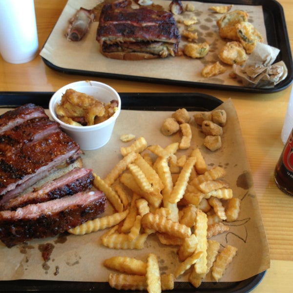 4 Rivers Ribs 4 Rivers Smokehouse - 220 tips