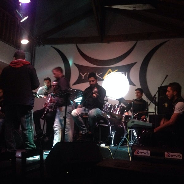 Photo taken at Yukarı Lounge by Ufuk T. on 12/13/2014