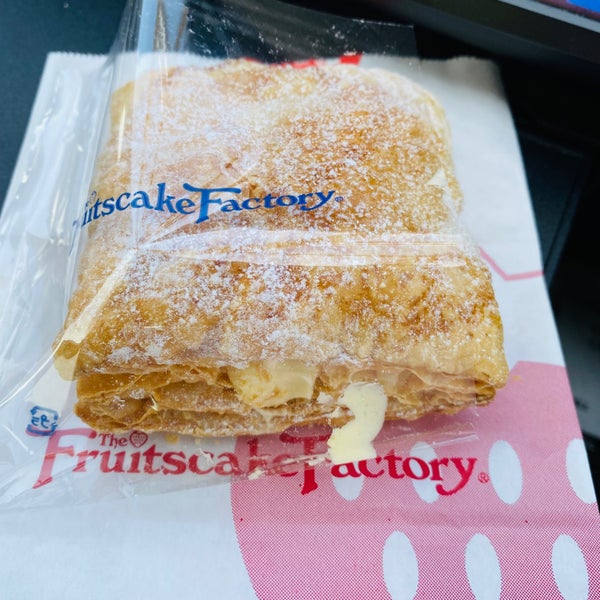 Photos At フルーツケーキファクトリー 東札幌店 Dessert Shop In Sapporo Photos At フルーツケーキファクトリー 東札幌店 Dessert Shop In Sapporo