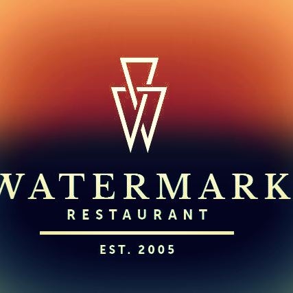 Das Foto wurde bei Watermark Restaurant von Watermark Restaurant am 11/23/2015 aufgenommen