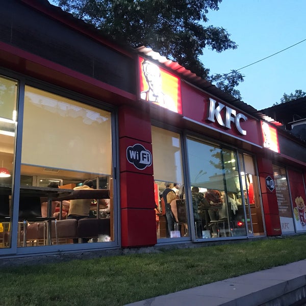 Panorama: KFC, fast food, Россия, Москва, Комсомольский проспект, 24 - Yandex Ma