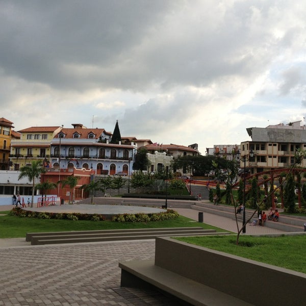 Plaza Quinto Centenario Plaza