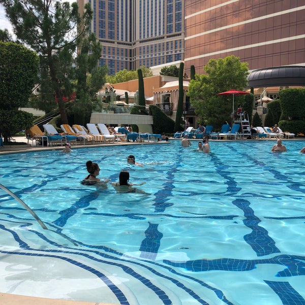 8/12/2018にBrodie O.がWynn Las Vegas Poolで撮った写真
