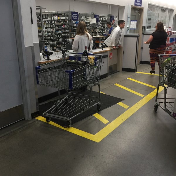 Sam's Club - 8 tips from 592 visitors