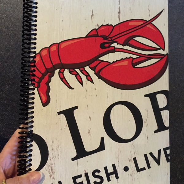 รูปภาพถ่ายที่ Red Lobster โดย Erika C. เมื่อ 11/8/2014