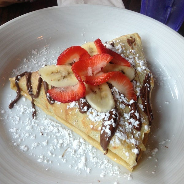 Photo taken at Yorkville Creperie by Kimberly V. on 6/15/2013