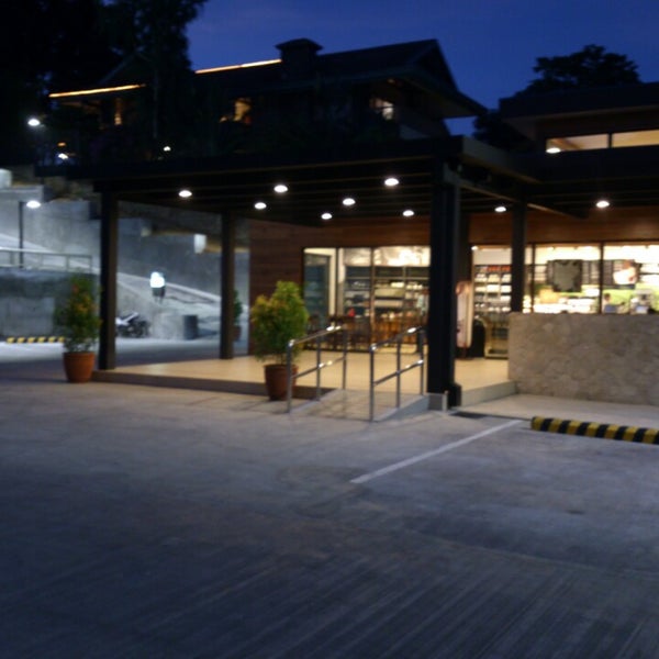 starbucks 80 chilkoot way 140 chilkoot centre