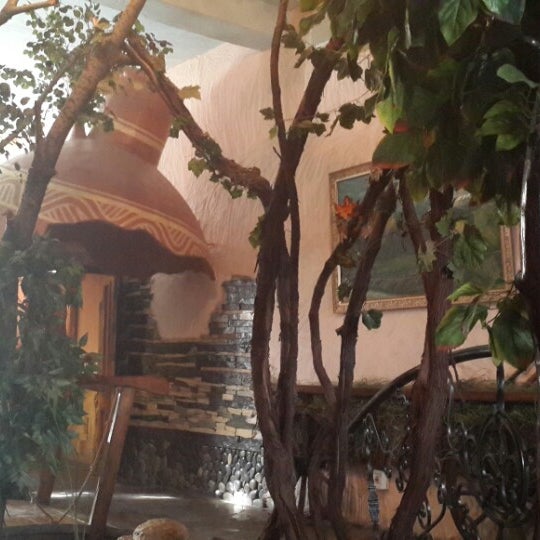 Кафе кувшин махачкала. Ресторан кувшин махачкала. Грузинский ресторан в махачкале. Кувшин махачкала. Кувшин ресторан.