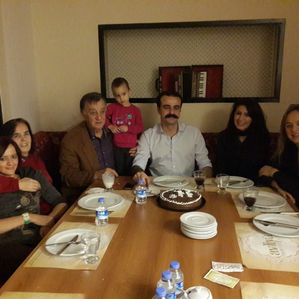 รูปภาพถ่ายที่ Avliya Restaurant โดย Bahar Y. เมื่อ 12/7/2014
