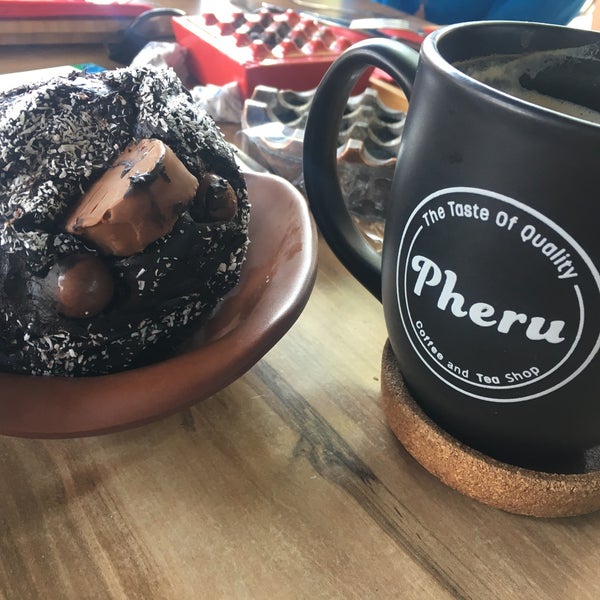 Foto tomada en Pheru Coffee and Tea Shop  por Zeyno E. el 9/4/2018