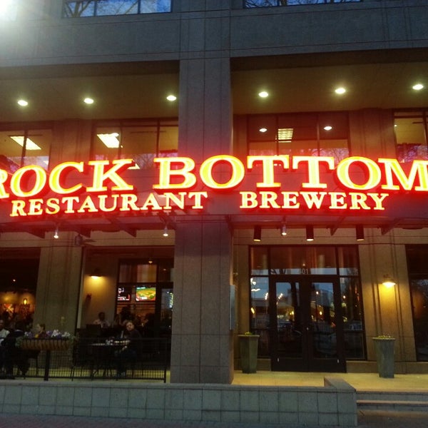 Photo taken at Rock Bottom Restaurant &amp; Brewery by Lisa O. on 4/9/2013