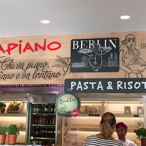 Vapiano is always a good choice as the food is fresh, they also have gluten free pizzas 🍕. Price is very good mostly under 10€. Healthier food as McDonalds or Kfc or other fast food.