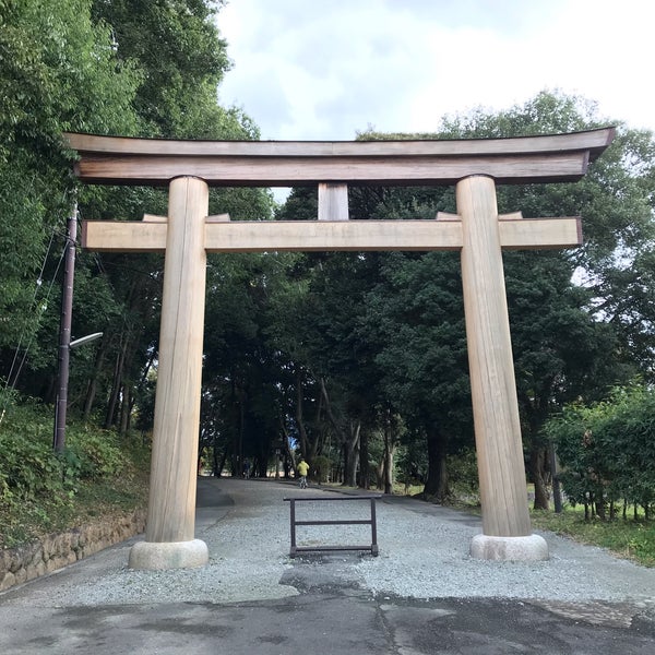 Photos At 橿原神宮西口駅 Kashiharajingu Nishiguchi Sta Train Station