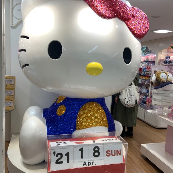 Sanrio Gift Gate 札幌アピア店 札幌市のギフトショップ