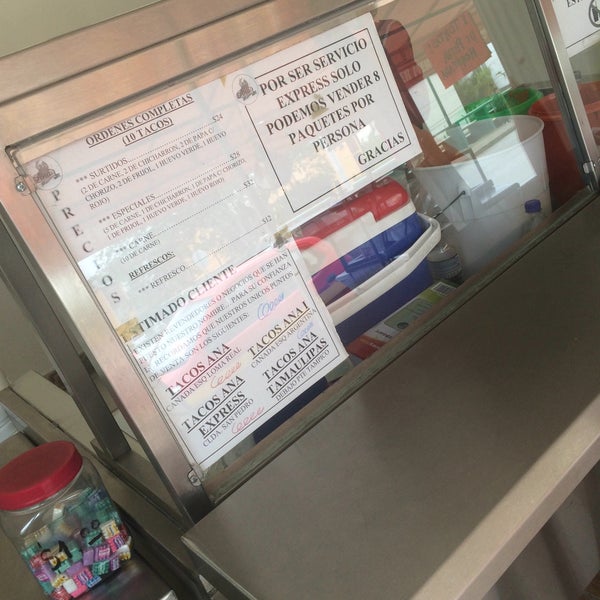 Tacos Ana Express Calzada San Pedro 712 Col. Las Violetas