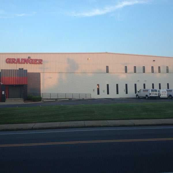 Grainger South End 1401 S Mint St