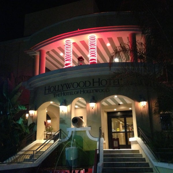 Foto tirada no(a) Hollywood Hotel ® por Katinka em 1/20/2013
